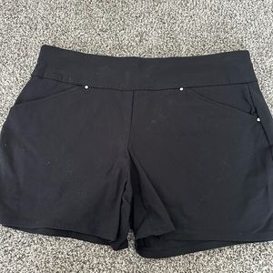 Black inc shorts.size 10